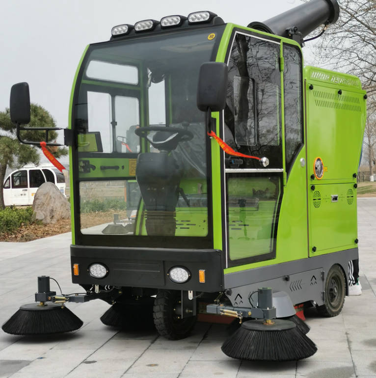 丹东道路清洁广泛应用电动环卫清扫车